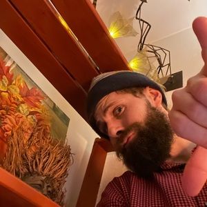 Meet your Posher, Evan